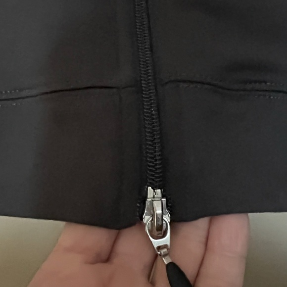 JOCKEY zip up sweater. Size SM - Picture 6 of 6